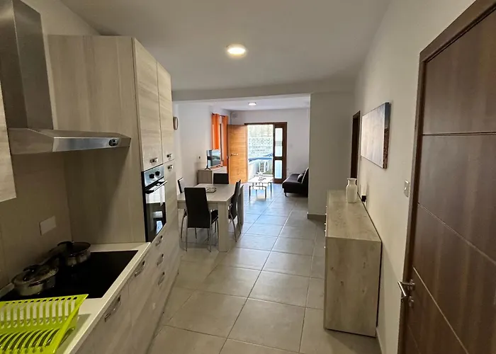 Cozy And Bright Room, Shared Flat